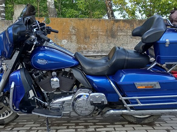 2009 Harley-Davidson Electra Glide, синий, 900000 рублей - вид 6