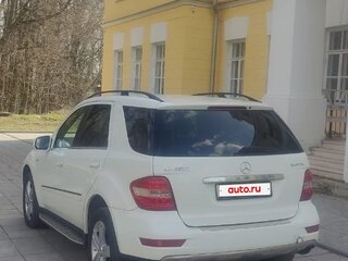 2010 Mercedes-Benz M-Класс 350 II (W164) Рестайлинг, белый, 1350000 рублей, вид 4