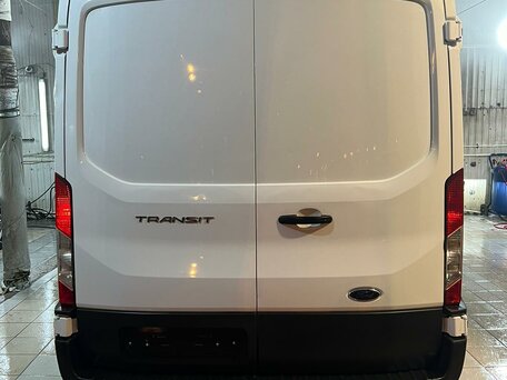 2020 Ford Transit, белый, 2800000 рублей, вид 4