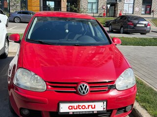 2006 Volkswagen Golf V, красный, 505000 рублей, вид 1