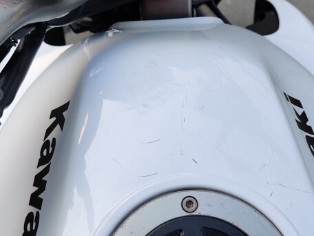2009 Kawasaki ER-6N, белый, 430000 рублей, вид 3