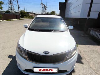2014 Kia Rio 5-speed III, белый, 1190000 рублей, вид 2