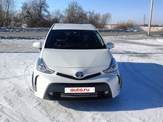 2015 Toyota Prius Alpha I (ZVW40/41) Рестайлинг, белый, 1530000 рублей, вид 2