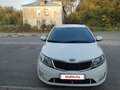 2012 Kia Rio 4-speed III, белый, 700000 рублей - вид 2