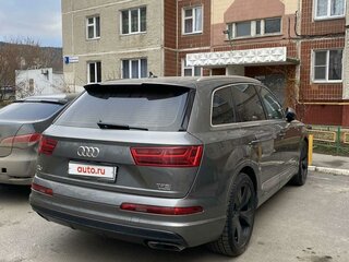 2015 Audi Q7 II (4M), серый, 3800000 рублей, вид 2