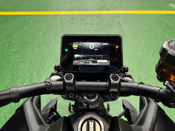 2022 Yamaha MT-09 (FZ-09), чёрный, 1350000 рублей - вид 13