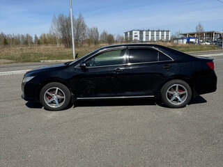 2013 Toyota Camry VII (XV50), чёрный, 2090000 рублей, вид 5