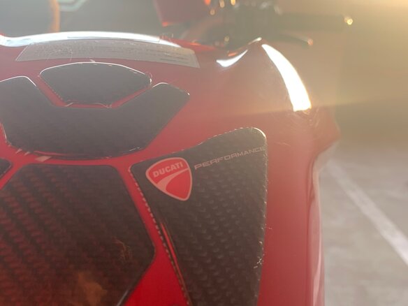 2012 Ducati Streetfighter, красный - вид 13