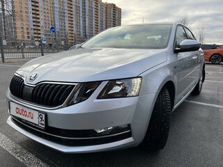 2019 Skoda Octavia III (A7) Рестайлинг, серебристый, 2350000 рублей, вид 1