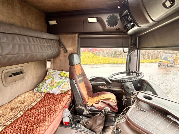 2000 Renault Magnum, белый, 1000000 рублей - вид 5
