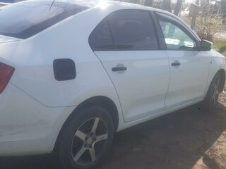2014 Skoda Rapid I, белый, 780000 рублей, вид 2