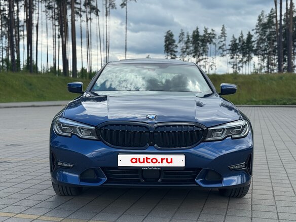 2020 BMW 3 серии 330e VII (G2x), голубой, 3503582 рублей - вид 6