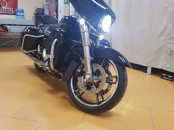 2018 Harley-Davidson Street Glide, синий, 2300000 рублей - вид 20
