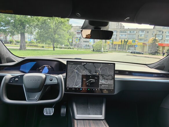 2021 Tesla Model S Plaid I Рестайлинг 2, чёрный, 8600000 рублей - вид 15