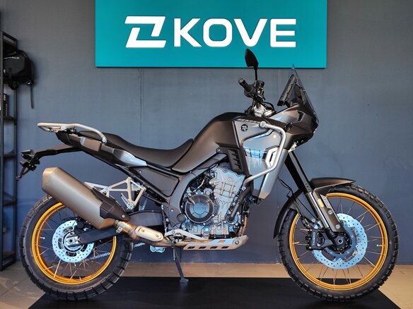 2025 Kove 800X, серый, 899999 рублей