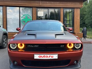 2020 Dodge Challenger III Рестайлинг 2, оранжевый, 5500000 рублей, вид 4