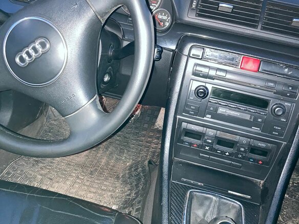 2003 Audi A4 II (B6), чёрный, 450000 рублей - вид 6