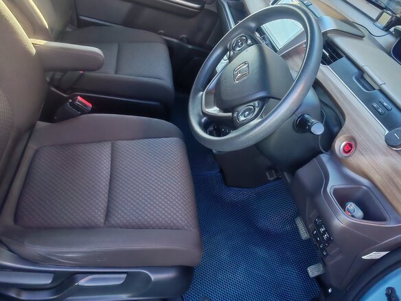 2020 Honda Freed II Рестайлинг, синий, 1700000 рублей - вид 14