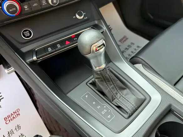 2024 Audi Q3 35 TFSI II (F3), серебристый, 3092550 рублей - вид 19