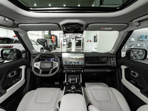 2026 Jetour T1, чёрный, 4399900 рублей - вид 10