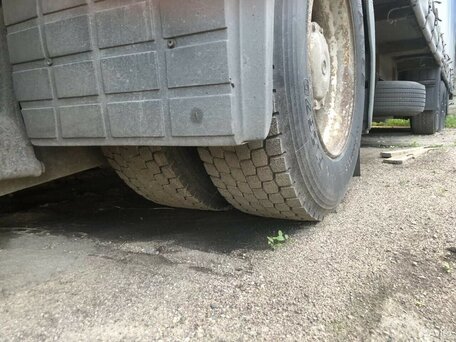 1998 Mercedes-Benz Actros, белый, 1000000 рублей, вид 3