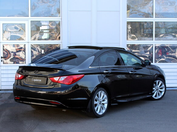 2011 Hyundai Sonata VI (YF), чёрный - вид 1
