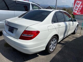 2012 Mercedes-Benz C-Класс 180 BlueEFFICIENCY III (W204) Рестайлинг, белый, 1080000 рублей, вид 4