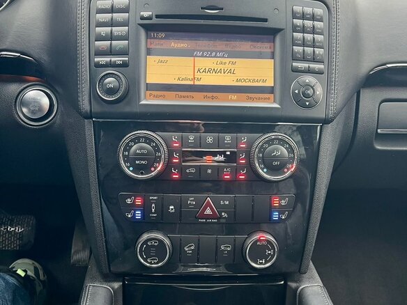 2011 Mercedes-Benz GL-Класс 500 I (X164) Рестайлинг, чёрный, 1650000 рублей - вид 15