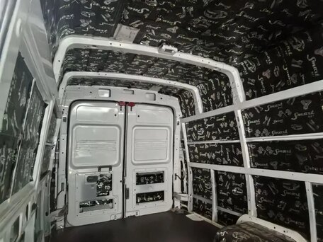 2023 Iveco Daily, белый, 4500000 рублей, вид 4