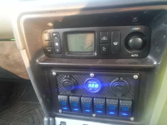 1997 Mitsubishi Pajero, серебристый - вид 10