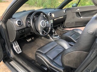 2004 Audi TT I (8N) Рестайлинг, серый, 1300000 рублей, вид 4
