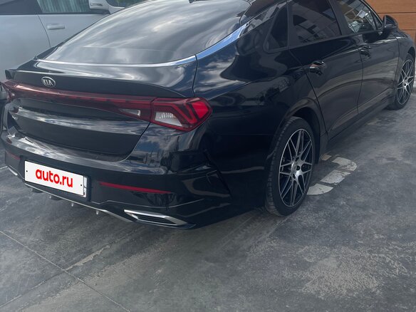 2020 Kia K5 III, чёрный, 2450000 рублей - вид 3