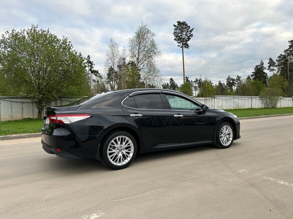 2021 Toyota Camry VIII (XV70), чёрный, 3550000 рублей - вид 6