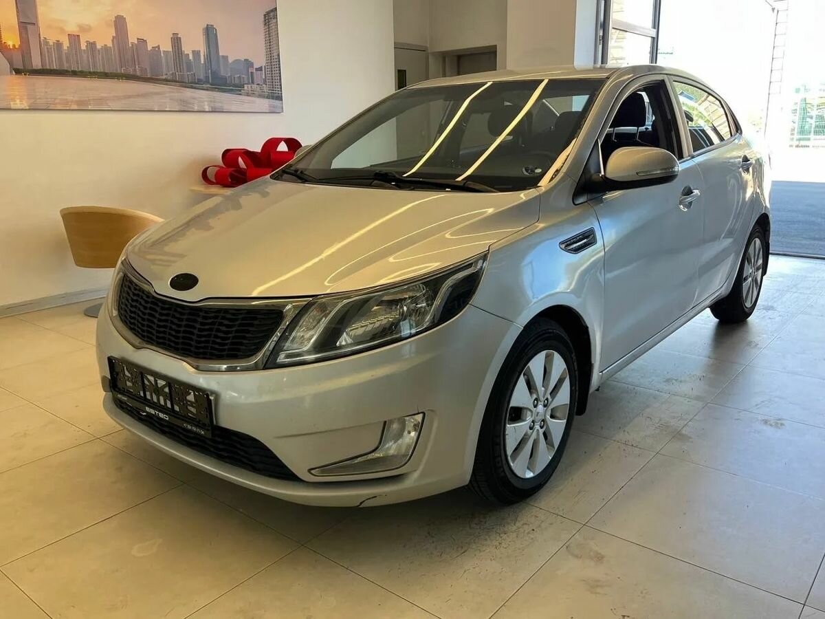 Открыть фотографии: Kia Rio III