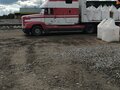 2002 Freightliner FLD, красный, 2000000 рублей - вид 1