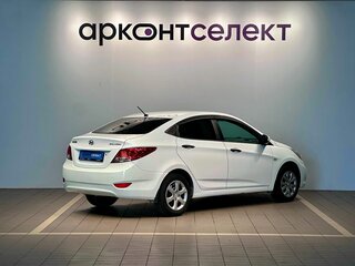 2013 Hyundai Solaris I, белый, 770000 рублей, вид 2
