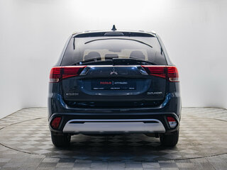 2019 Mitsubishi Outlander III Рестайлинг 3, серый, 1859000 рублей, вид 4