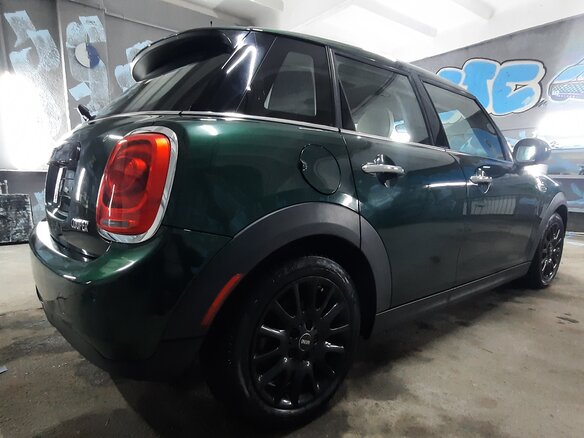 2018 Mini Hatch Cooper III (F55/F56) Рестайлинг, зелёный, 1197768 рублей - вид 6
