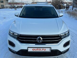 2020 Volkswagen T-Roc I (China Market), белый, 2400000 рублей, вид 4