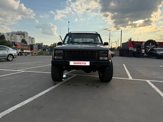 1989 Jeep Cherokee II (XJ), серебристый, 790000 рублей, вид 4