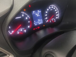 2021 Hyundai Solaris II Рестайлинг, серый, 1700000 рублей, вид 4