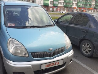 2002 Toyota FunCargo, голубой, 387000 рублей, вид 2