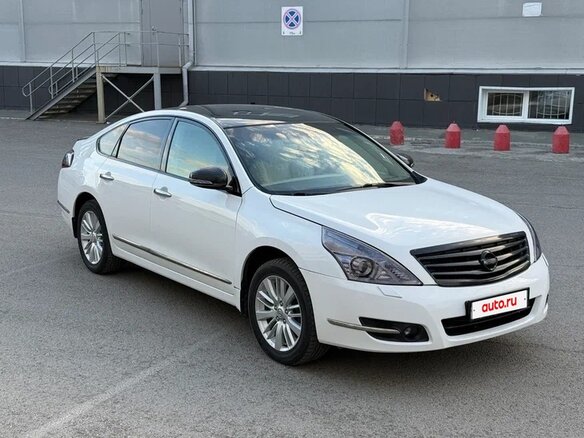2013 Nissan Teana II (J32) Рестайлинг, белый, 1180000 рублей - вид 2