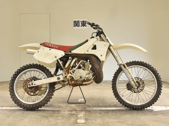 1995 Yamaha YZ250, белый