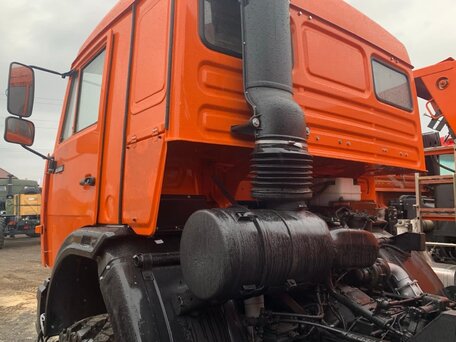 2014 КамАЗ 43118, оранжевый, 6300000 рублей, вид 2