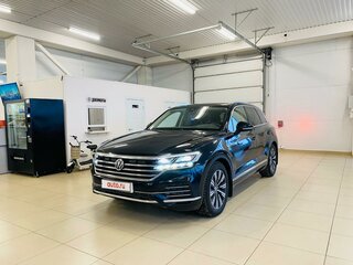 2019 Volkswagen Touareg III, чёрный, 4410000 рублей, вид 2