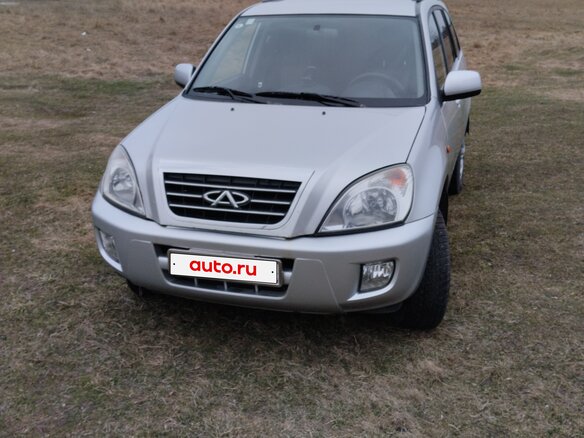 2013 Chery Tiggo (T11) I, серебристый, 480000 рублей - вид 1