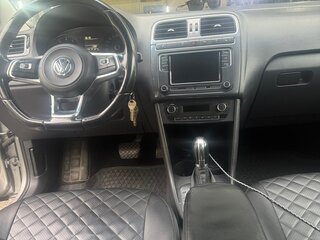 2019 Volkswagen Polo V Рестайлинг, серебристый, 1130000 рублей, вид 5
