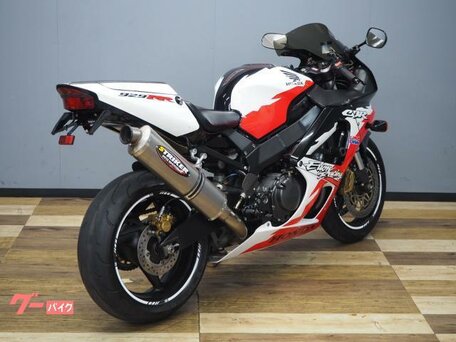 2001 Honda CBR 929RR Fireblade, красный, 400000 рублей, вид 2