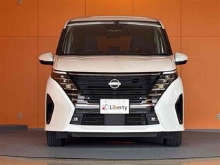 2023 Nissan Serena VI (C28), белый, 1817009 рублей, вид 5